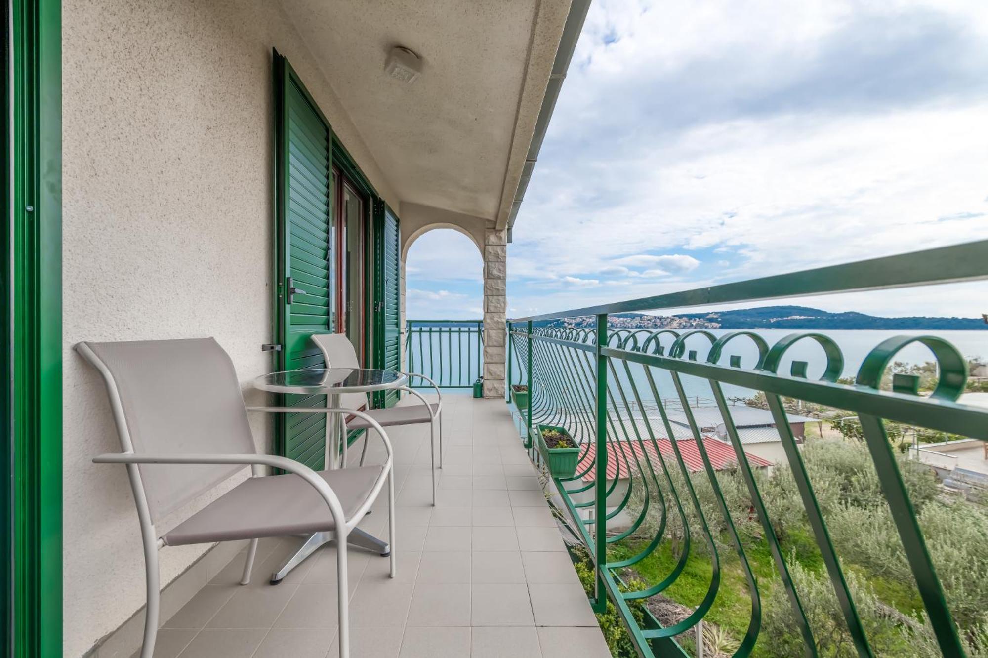 Apartments G Trogir Room photo