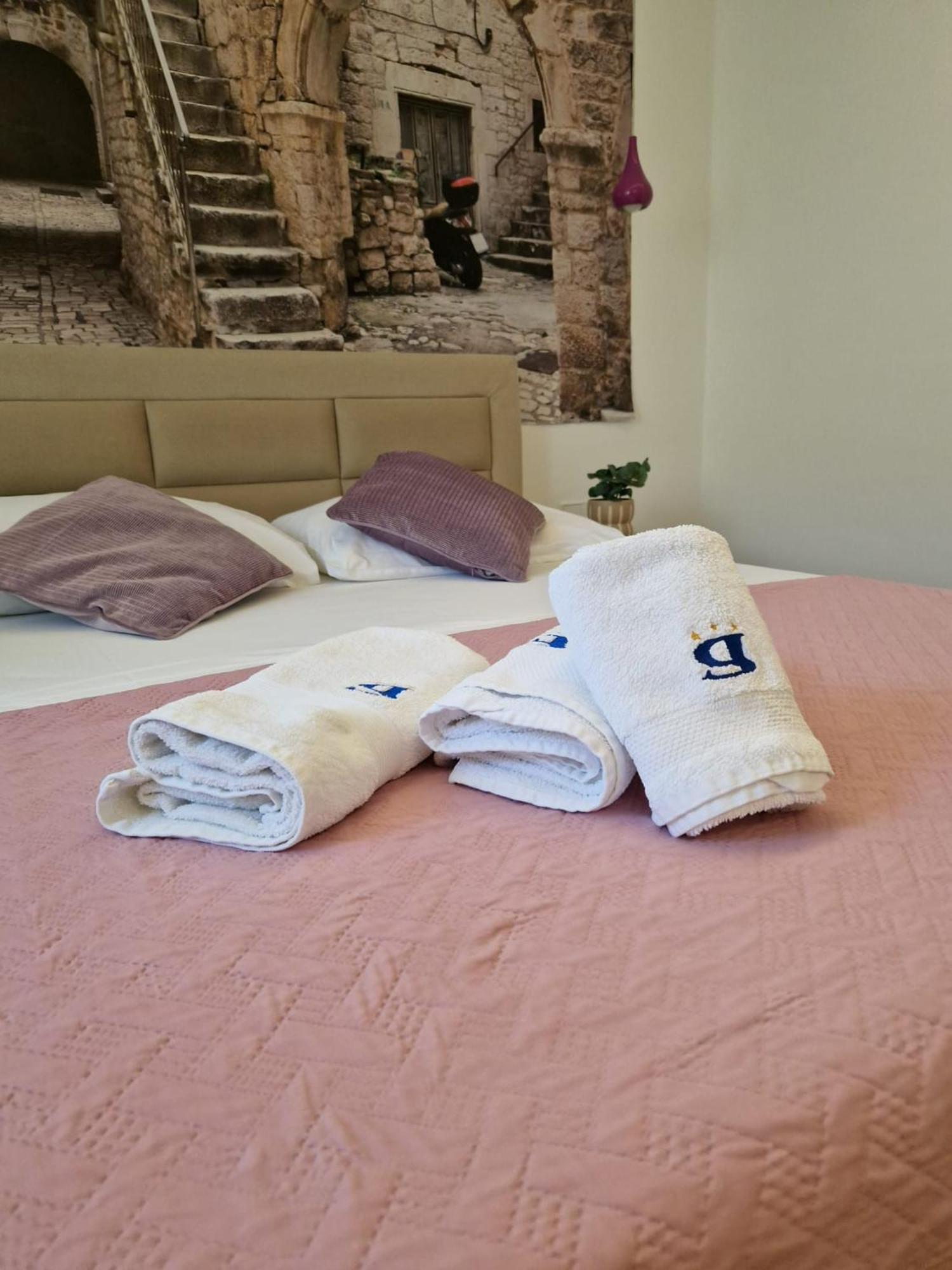 Apartments G Trogir Room photo